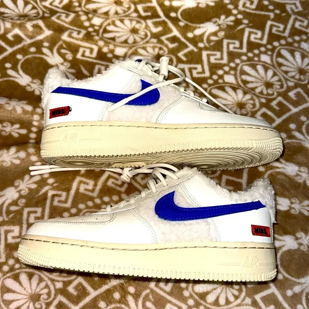 Nike Air Force 1 ‘07 Sherpa Racer Blue Coconut Milk Size6.5 W DO6680-100